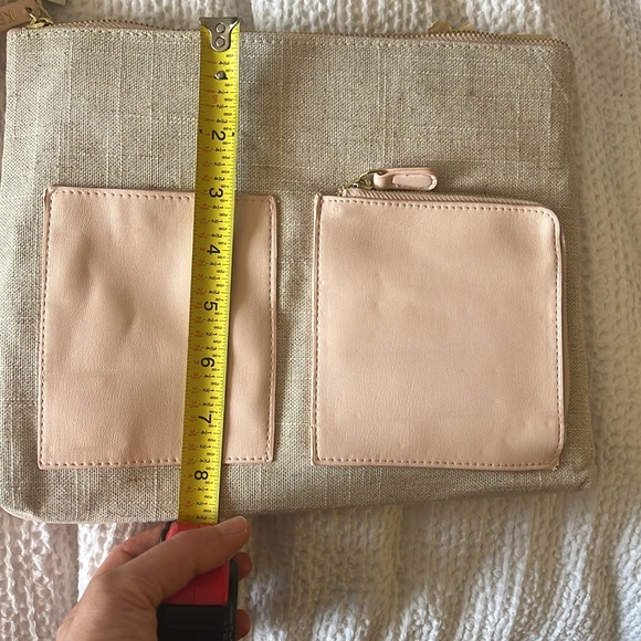Pouch - Picture 4 of 4